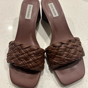 Steve Madden Brown Woven Leather Mules